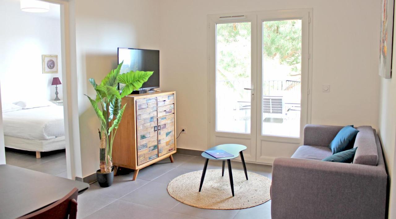 Select'Sohome - La Fossette - Appartement Pour 4 Personnes Avec Terrasse Et Vue Mer ! - Fos-04 Ле-Лаванду Екстер'єр фото